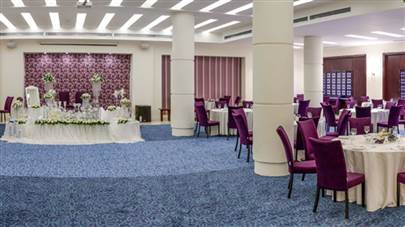 سالن همایش هتل ارگ جدید یزد سالن همایش هتل ارگ جدید یزد